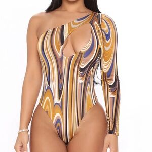Fashion nova bodysuit